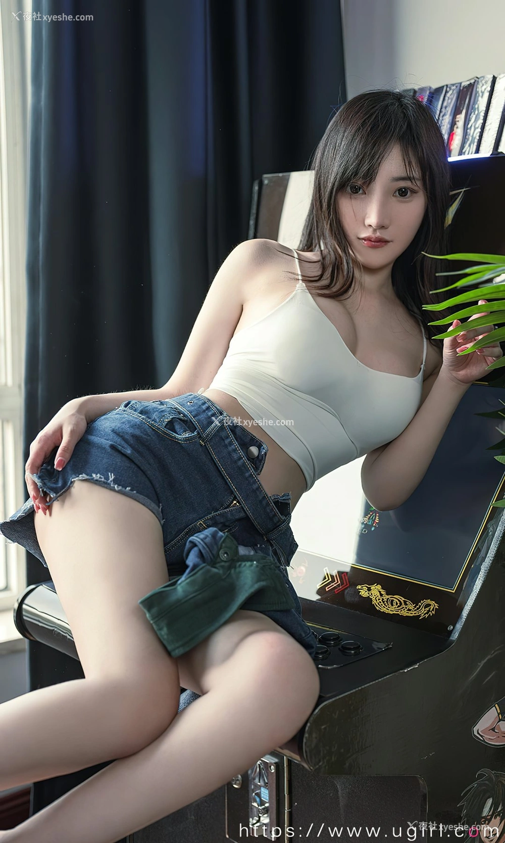 1P - [Ugirls尤果网]爱尤物专辑 No.2376 西门小玉 陪伴