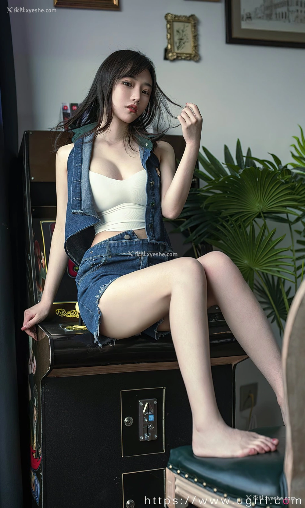 1P - [Ugirls尤果网]爱尤物专辑 No.2376 西门小玉 陪伴