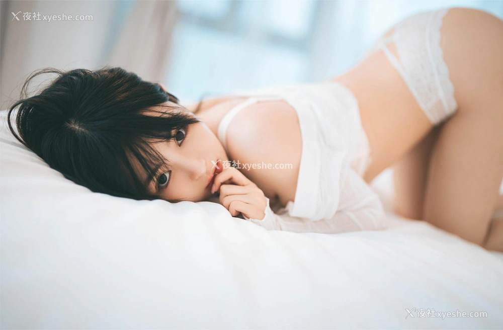 1P - 桜井宁宁 – 人妻