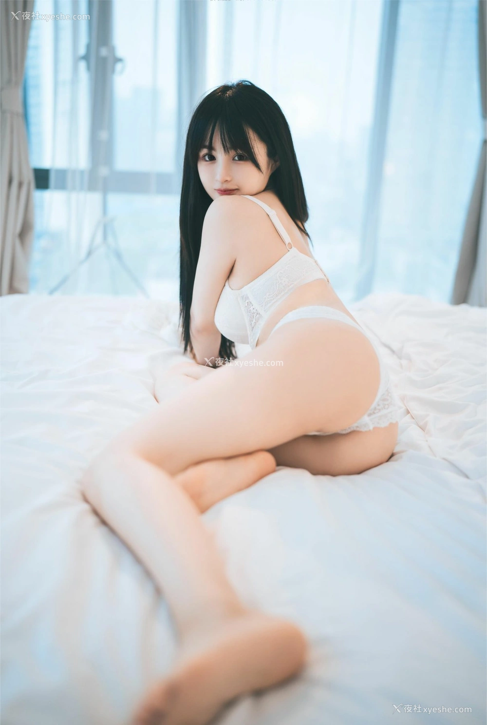 1P - 桜井宁宁 – 人妻