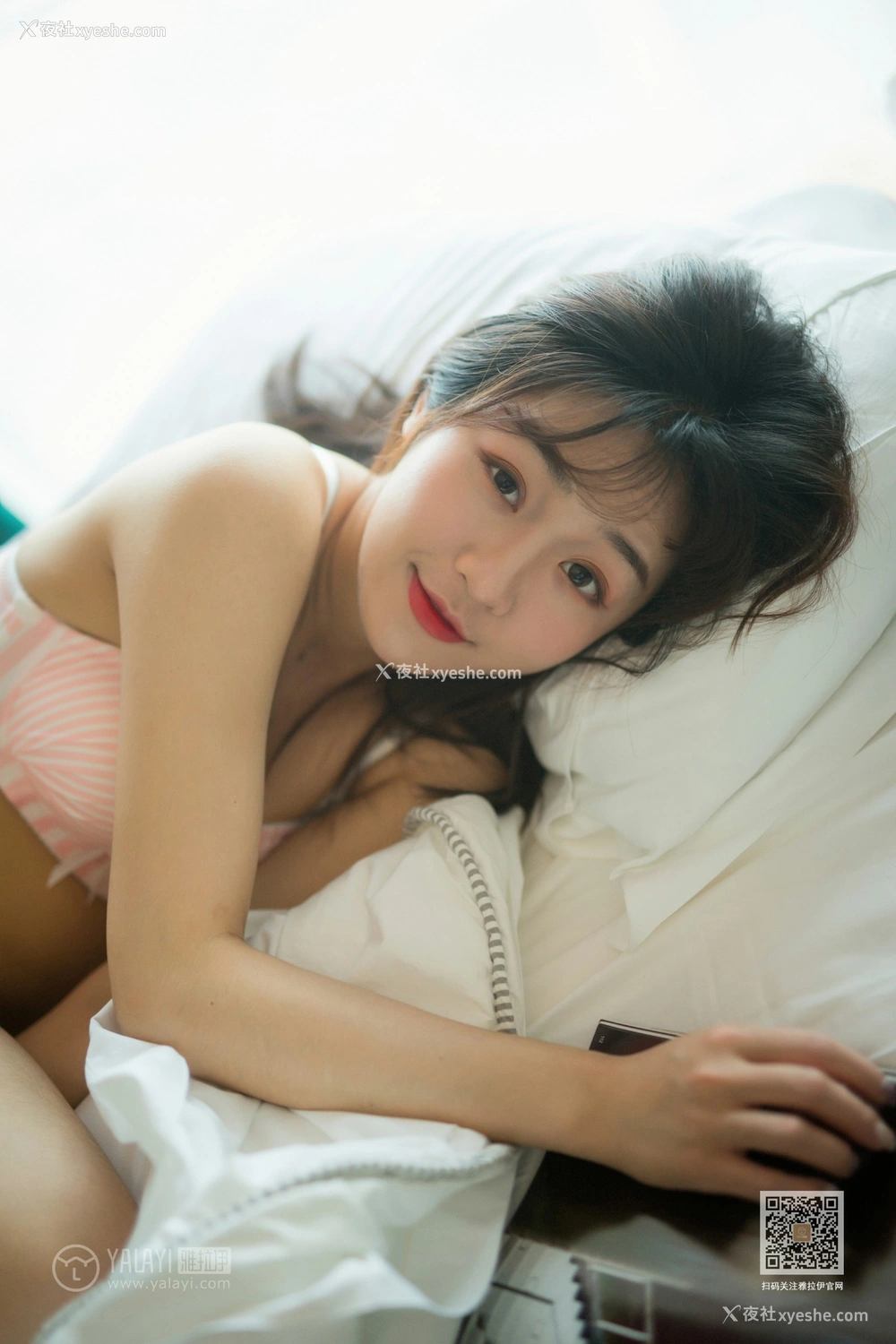 1P - [YALAYI雅拉伊] Y531 小颖 穿毛衣好热