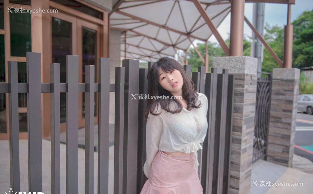 1P - 总机小妹《痉挛潮吹喷射》