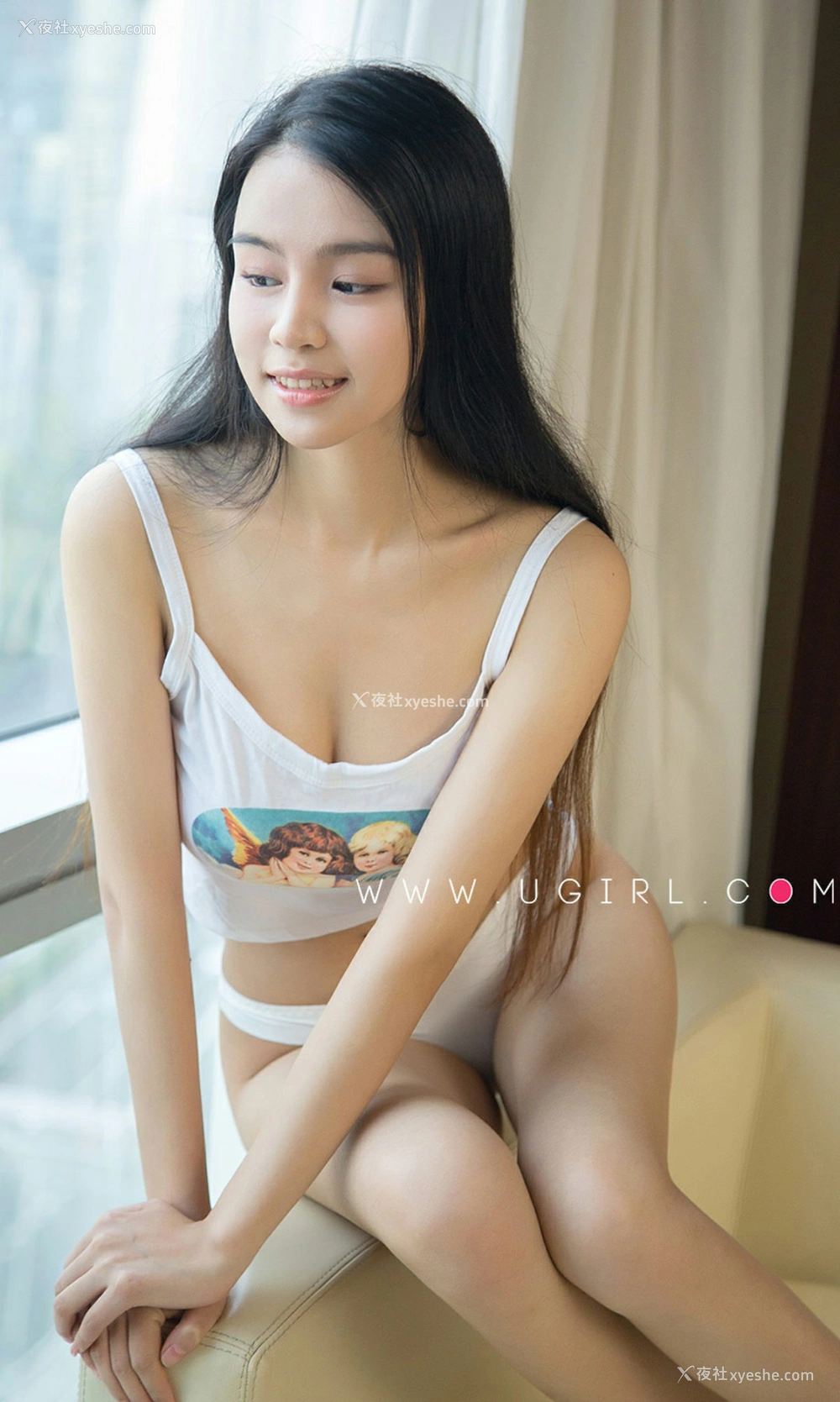 1P - [Ugirls尤果网]爱尤物 No.1622 李浅浅 初见怜怜