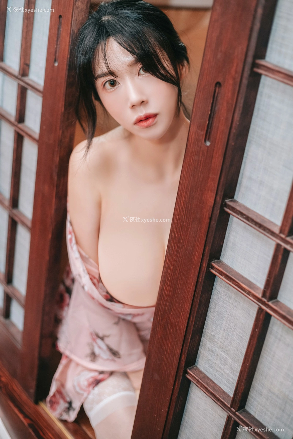 1P - [Paranhosu] Sia – Cherry Blossom