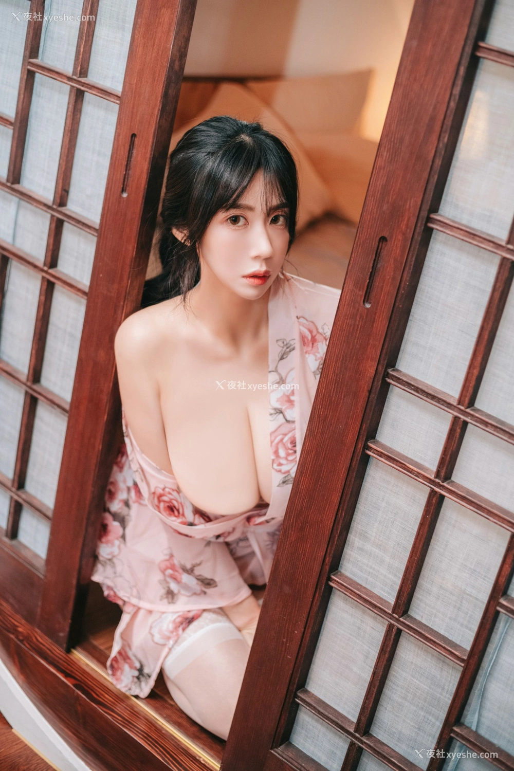 1P - [Paranhosu] Sia – Cherry Blossom