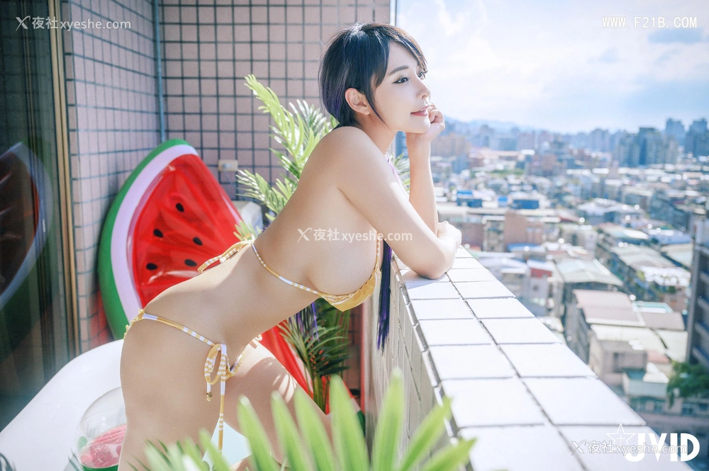 1P - 乐乐《今夏最强最美最写真》
