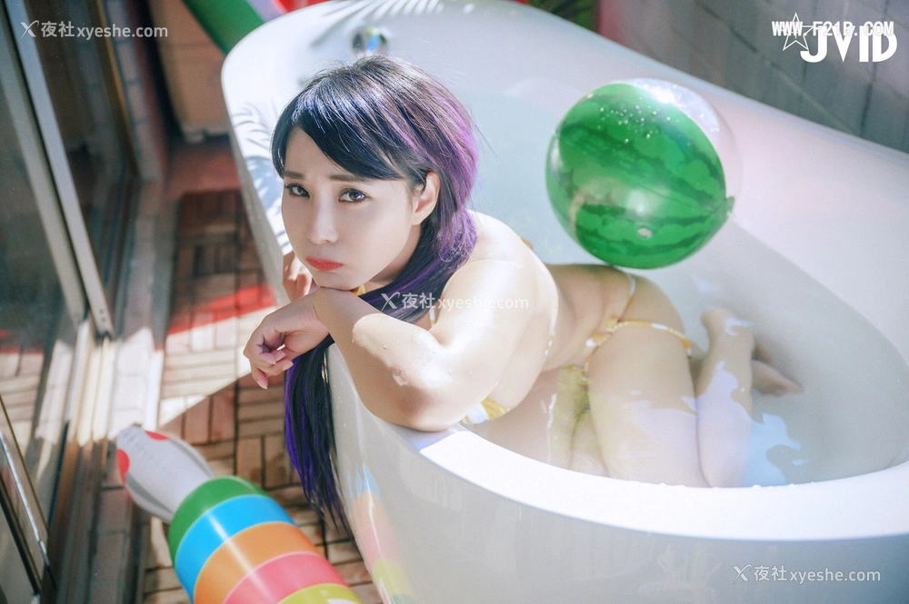 1P - 乐乐《今夏最强最美最写真》