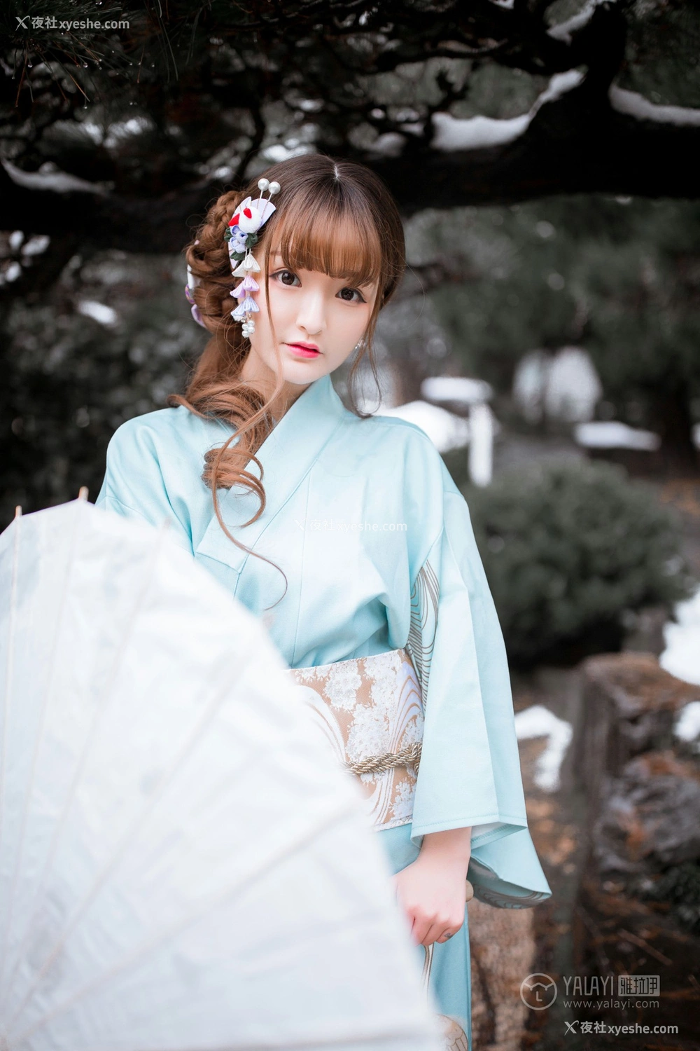 1P - [YALAYI雅拉伊] Y192 团团 赏雪