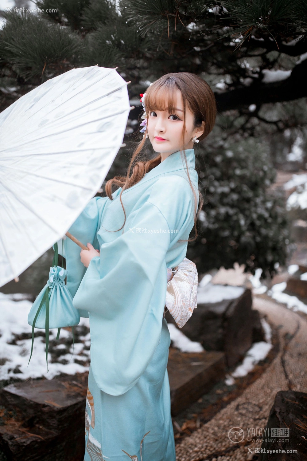 1P - [YALAYI雅拉伊] Y192 团团 赏雪