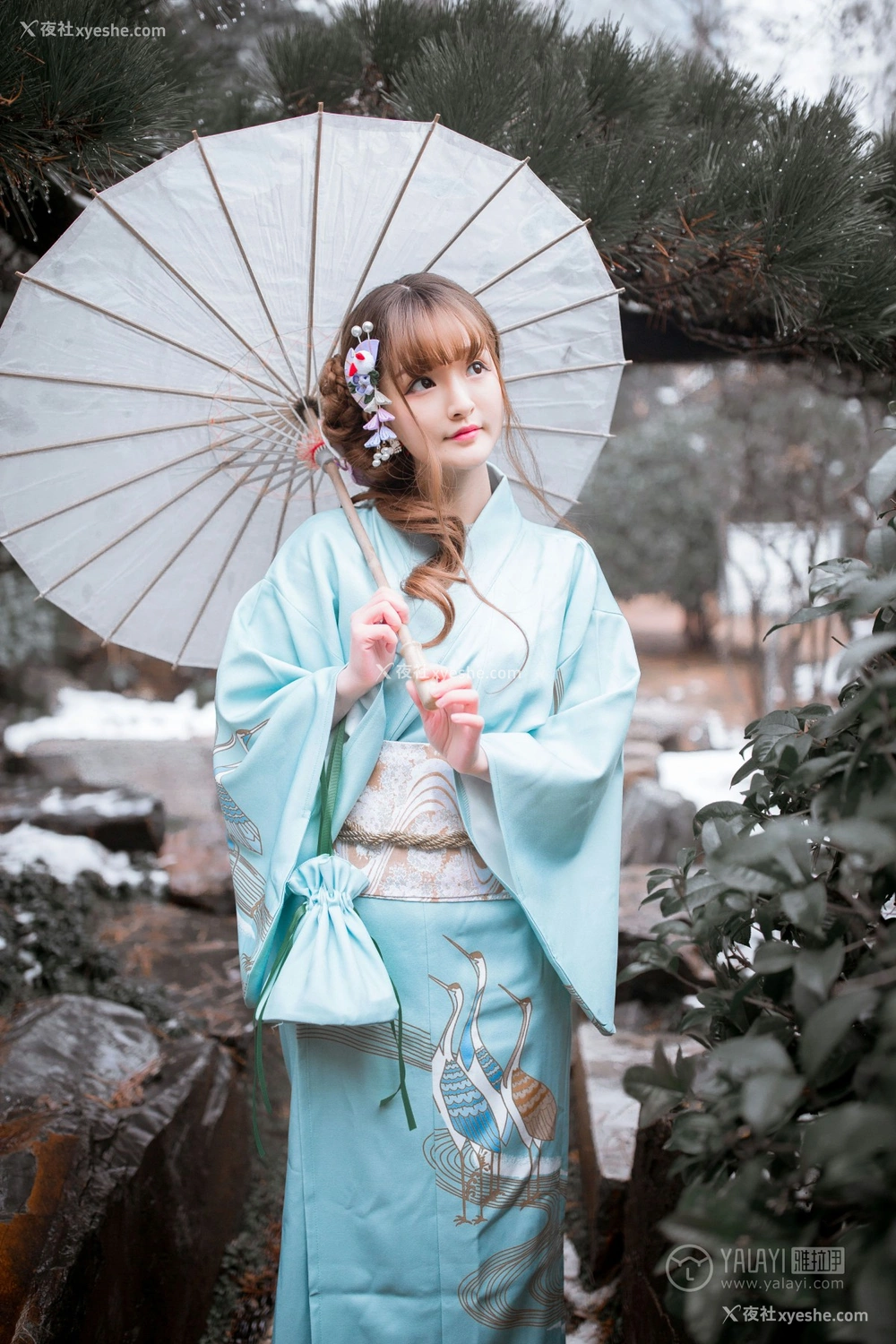 1P - [YALAYI雅拉伊] Y192 团团 赏雪