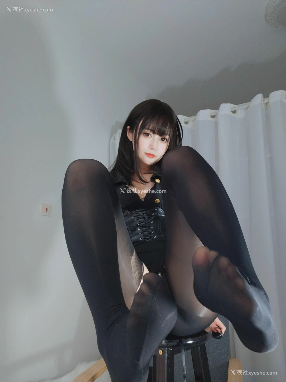 1P - Coser小姐姐白银 – 抖S姐姐