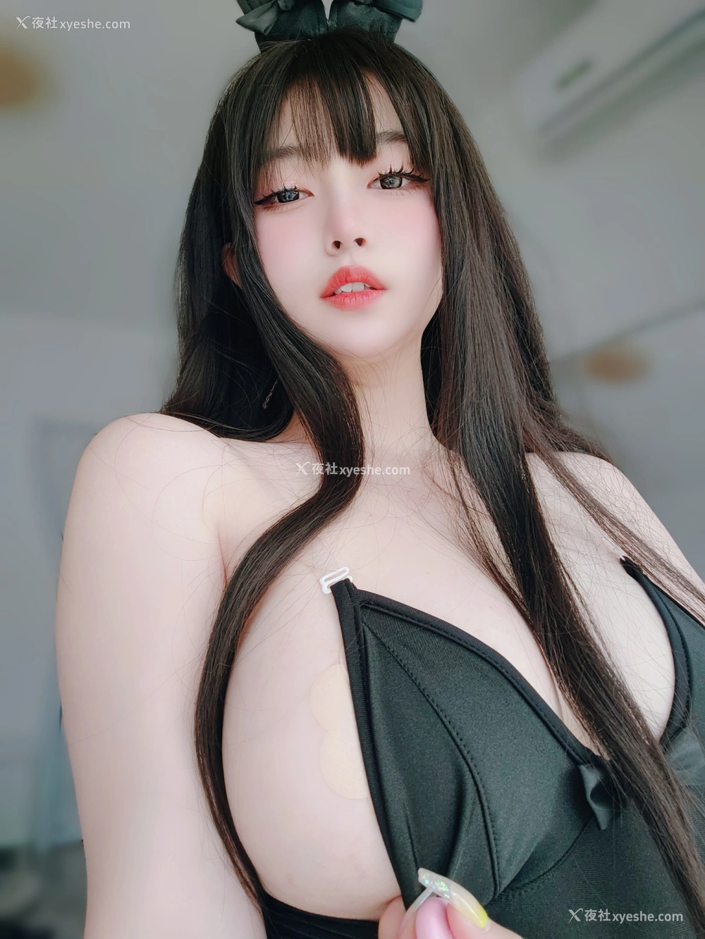 1P - 女主K – 黑丝兔女郎