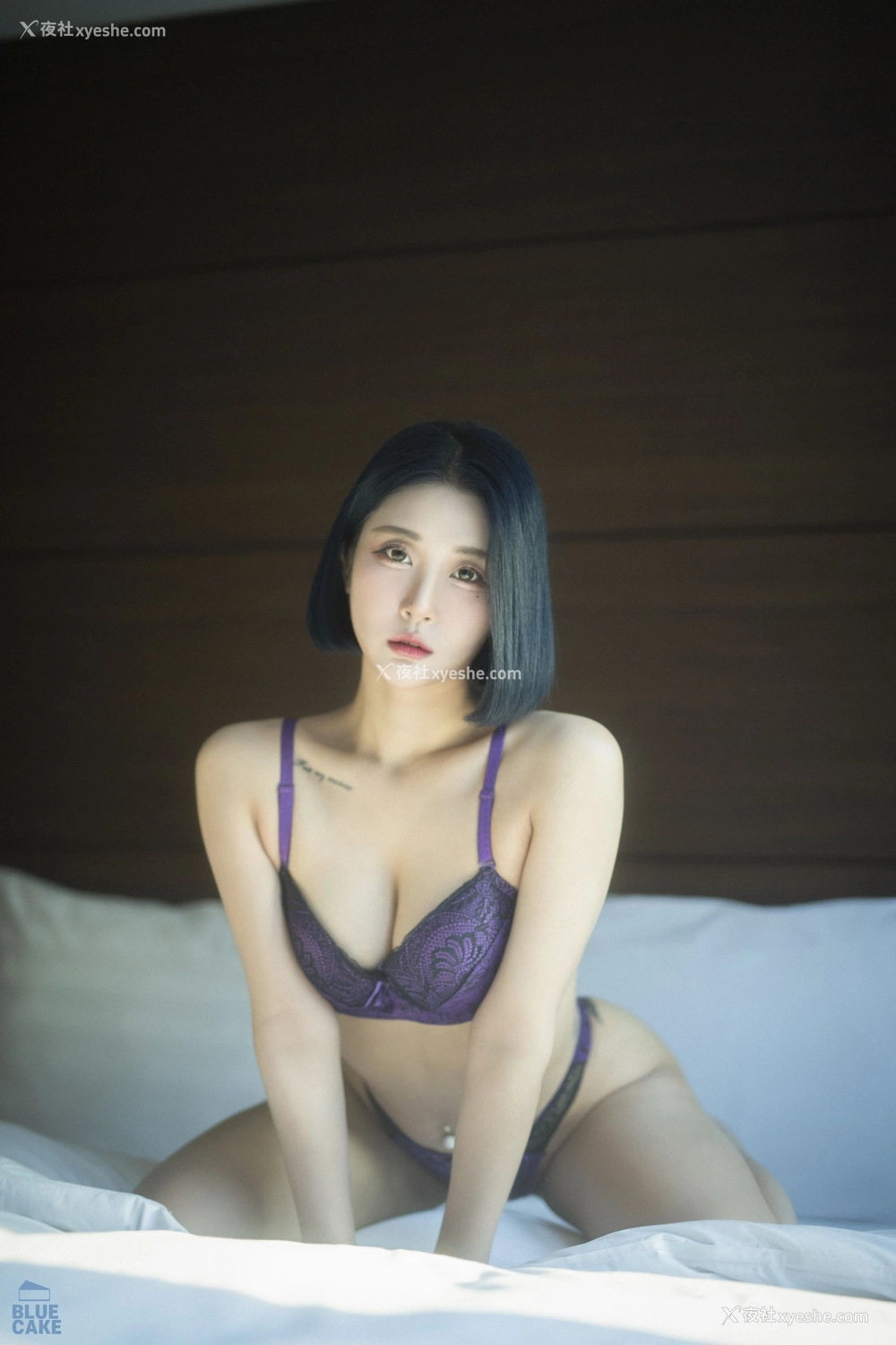 1P - [BLUECAKE] Bomi – Secret