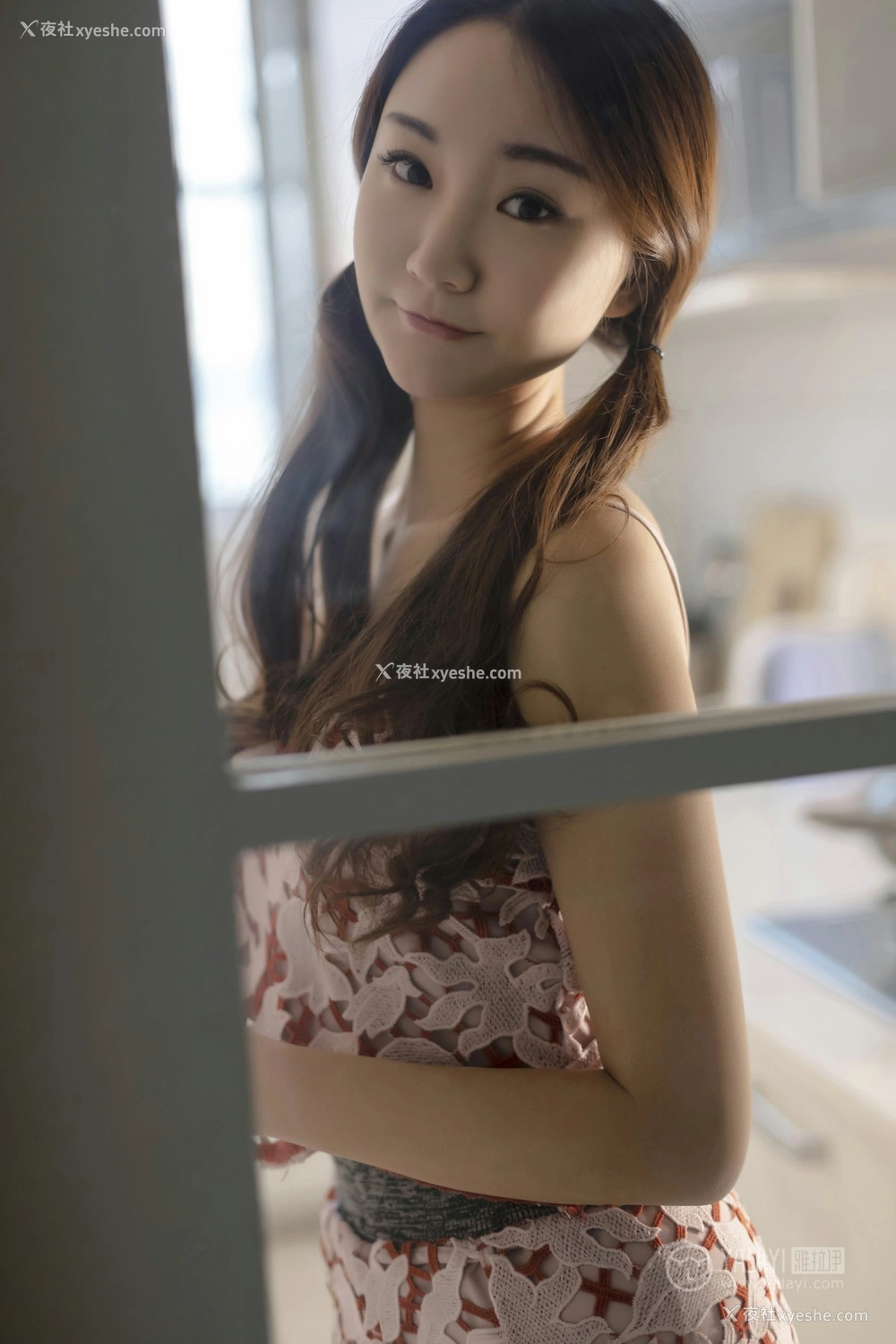 1P - [YALAYI雅拉伊] Y231 吴小蹈《贤妻》