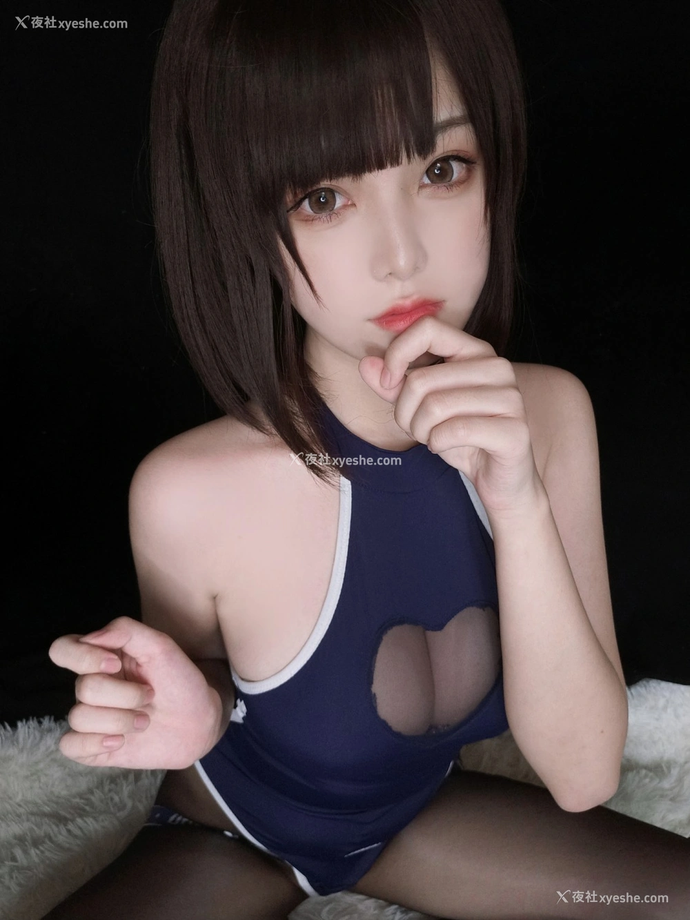 1P - 蜜汁猫裘 – 水着