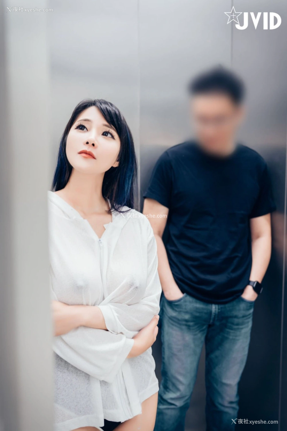1P - 乐乐《电梯紧急停止 绝顶高潮》
