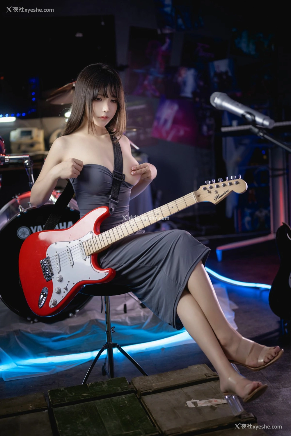 1P - 抱走莫子aa – 吉他妹妹