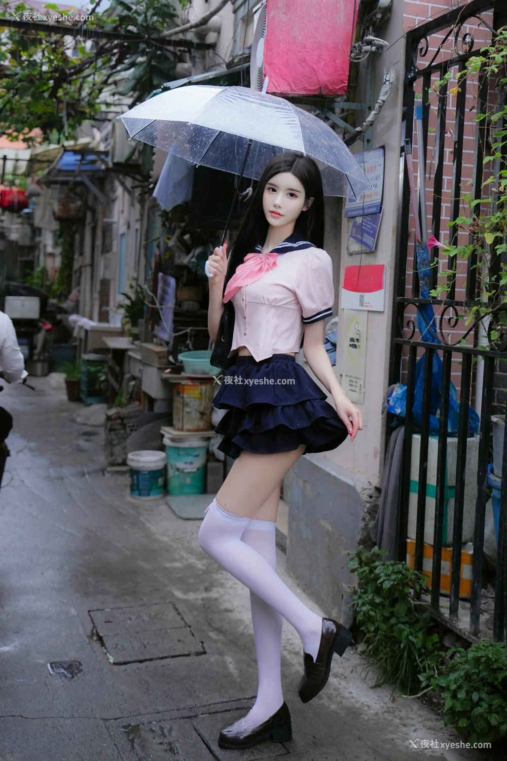 1P - xiuren秀人网福利晚苏susu大尺度内部私房加密校服