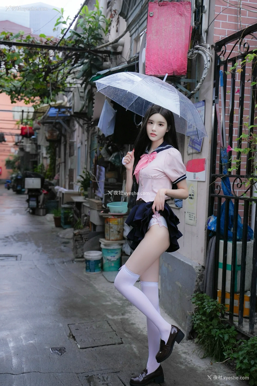 1P - xiuren秀人网福利晚苏susu大尺度内部私房加密校服