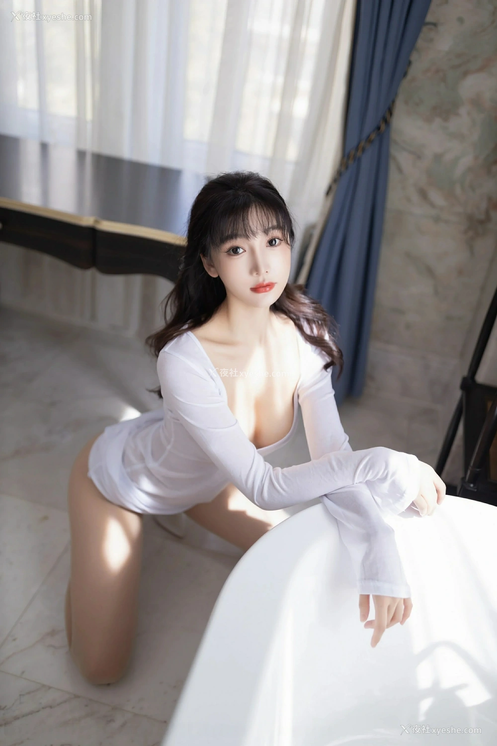 1P - [XiuRen秀人网] No.9521 陆萱萱