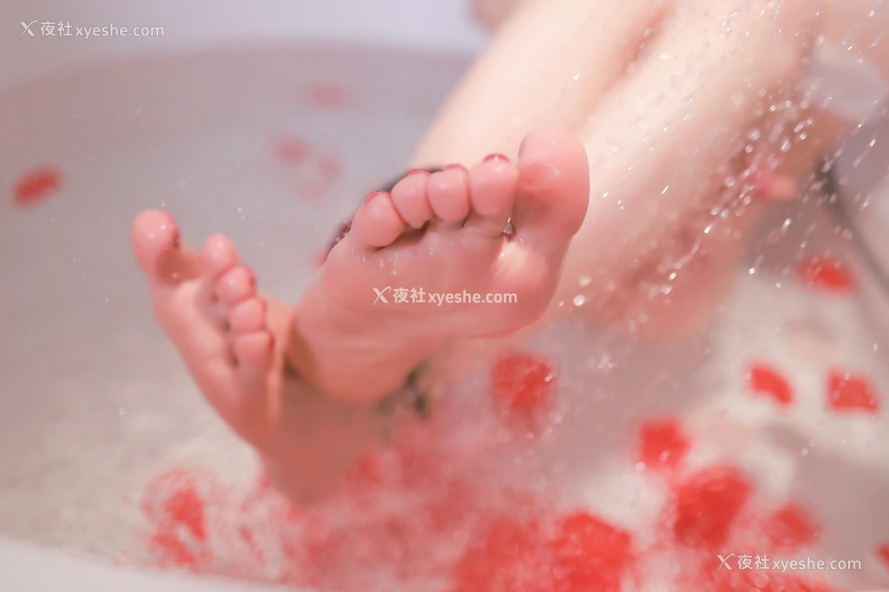1P - 水淼Aqua – 稻妻