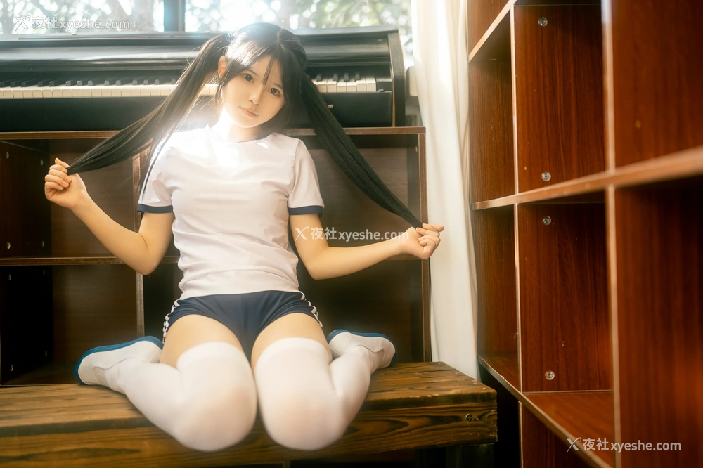 1P - rua阮阮 – 春の更衣室 体操服