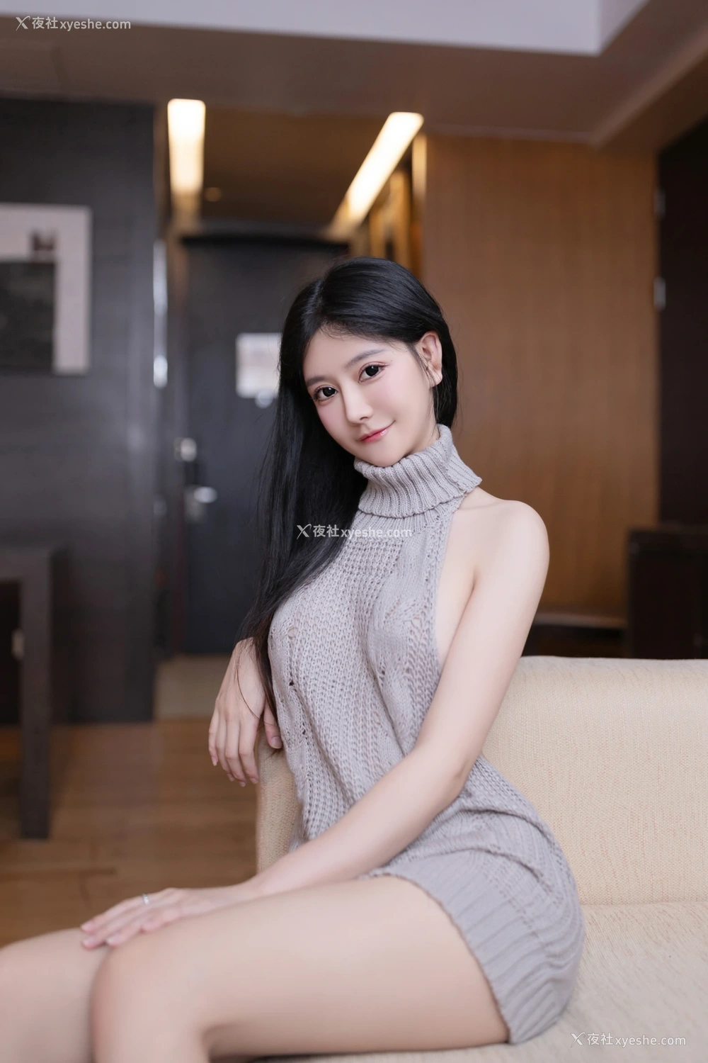 1P - xiuren秀人网福利谢小蒽大尺度内部私购露背毛衣