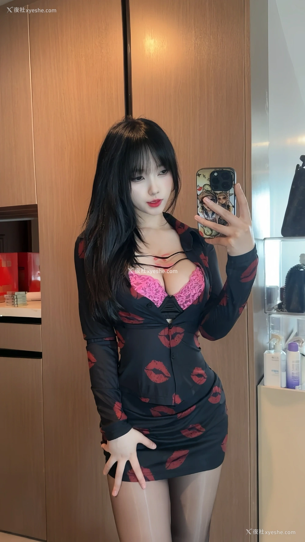 1P - 【微-密】琳铛铛 – 性感蕾丝套装
