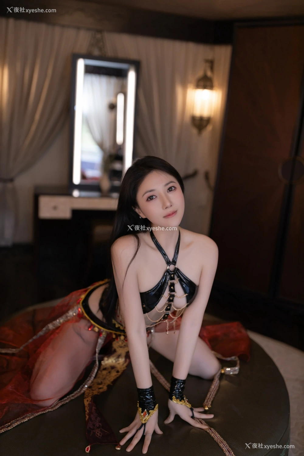 1P - xiuren秀人网福利鱼子酱Fish大尺度内部私购舞娘