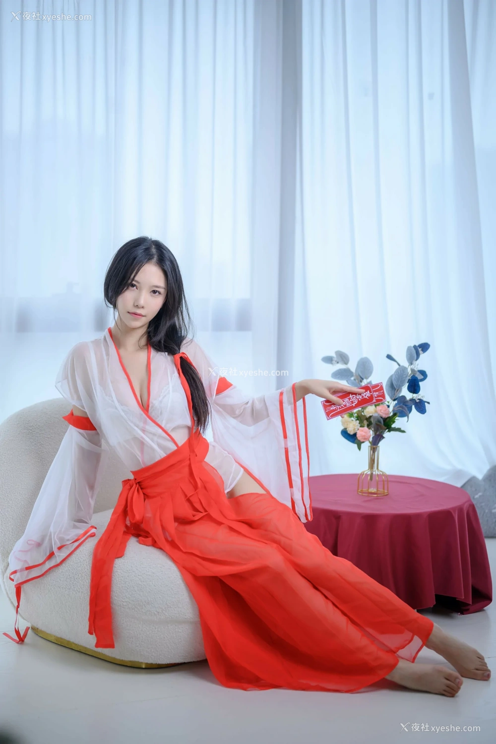 1P - 抖娘利世 – 私人驱邪师
