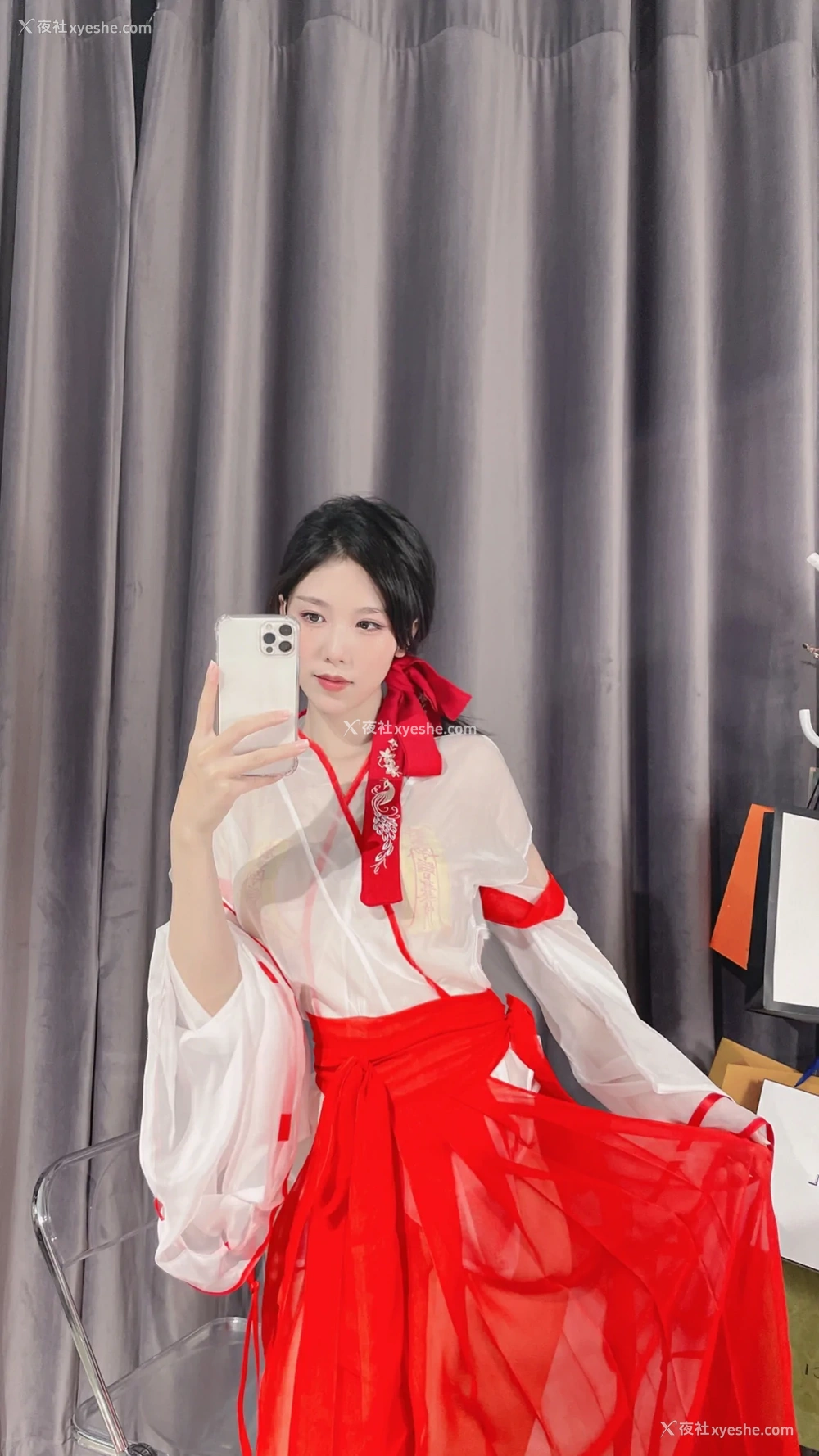 1P - 抖娘利世 – 私人驱邪师