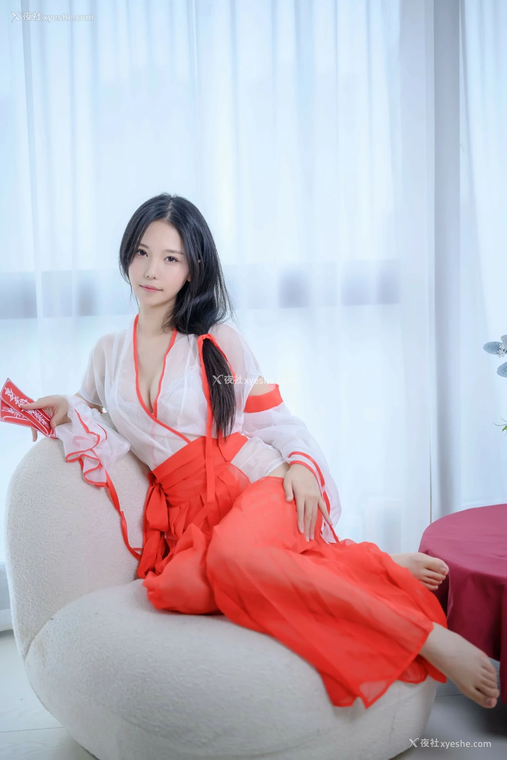 1P - 抖娘利世 – 私人驱邪师