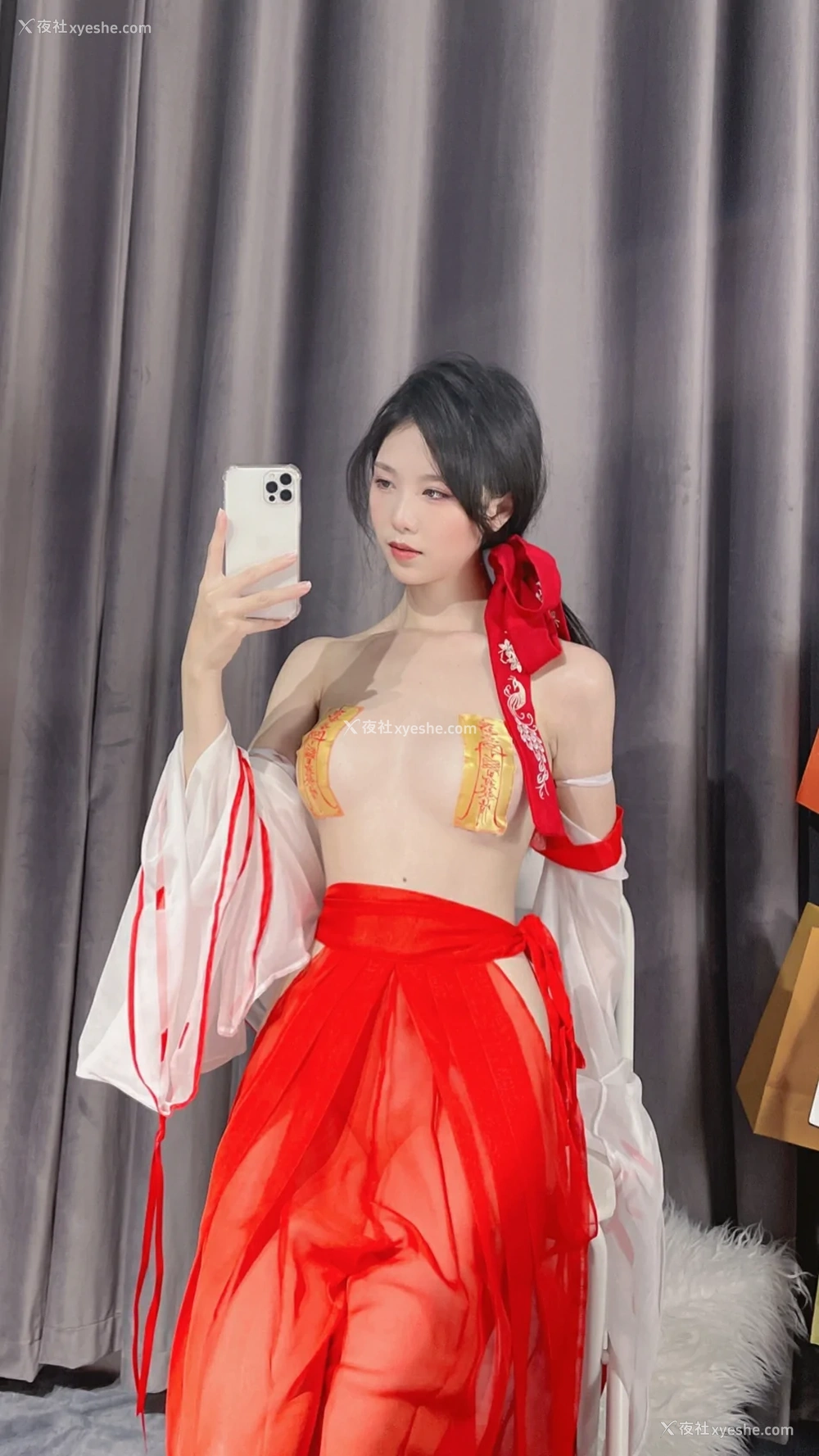 1P - 抖娘利世 – 私人驱邪师
