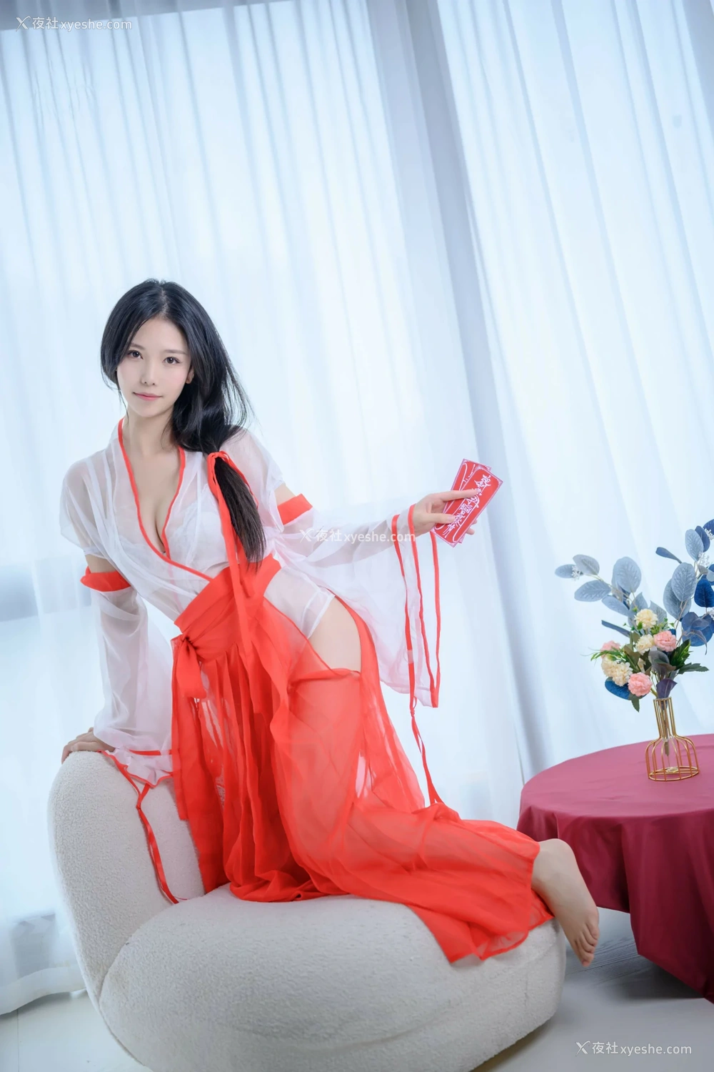 1P - 抖娘利世 – 私人驱邪师