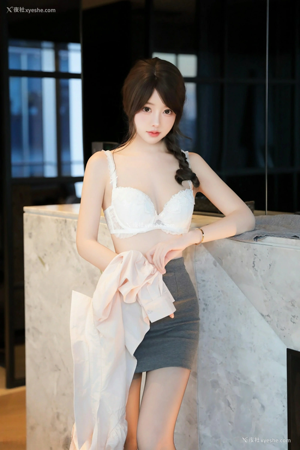 1P - [XiuRen秀人网] No.9562 桃妖夭