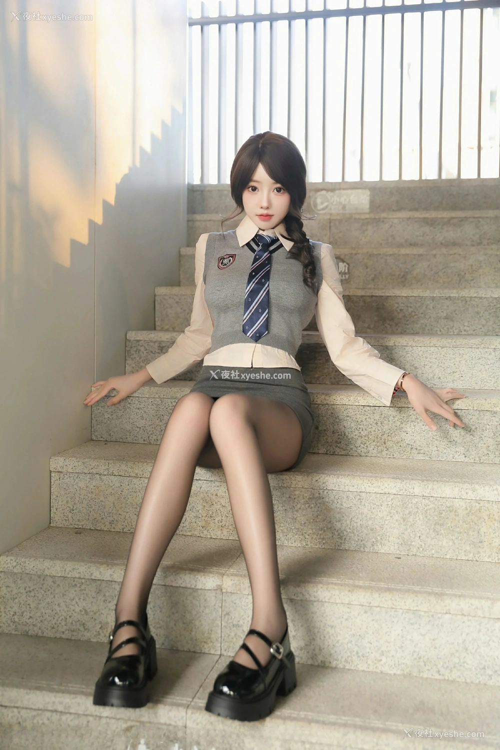 1P - [XiuRen秀人网] No.9562 桃妖夭