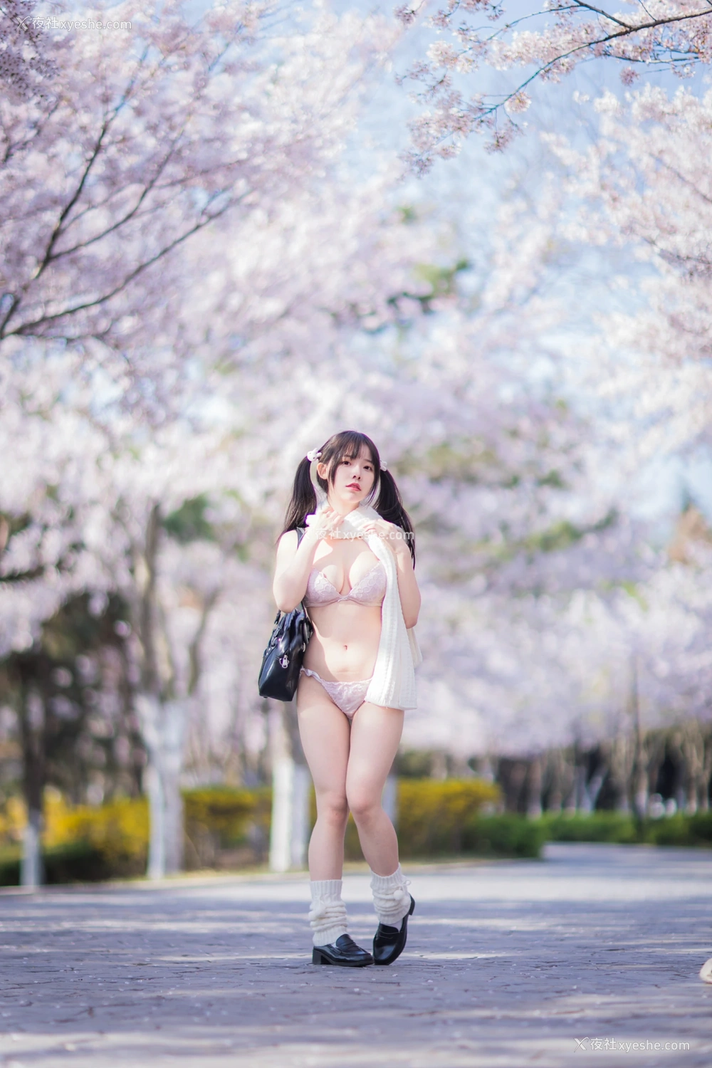 1P - 六味帝皇酱 – 樱花女友