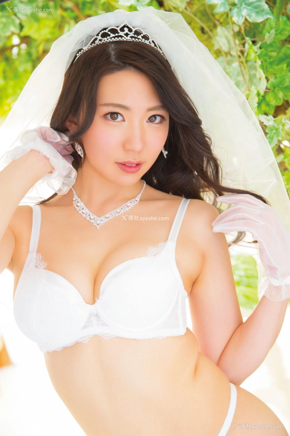 1P - 山岸逢花《Various Changes》