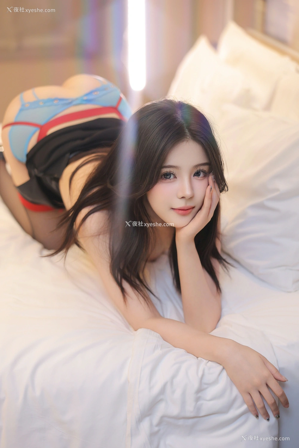 1P - xiuren秀人网福利袁圆大尺度内部私购OL制服