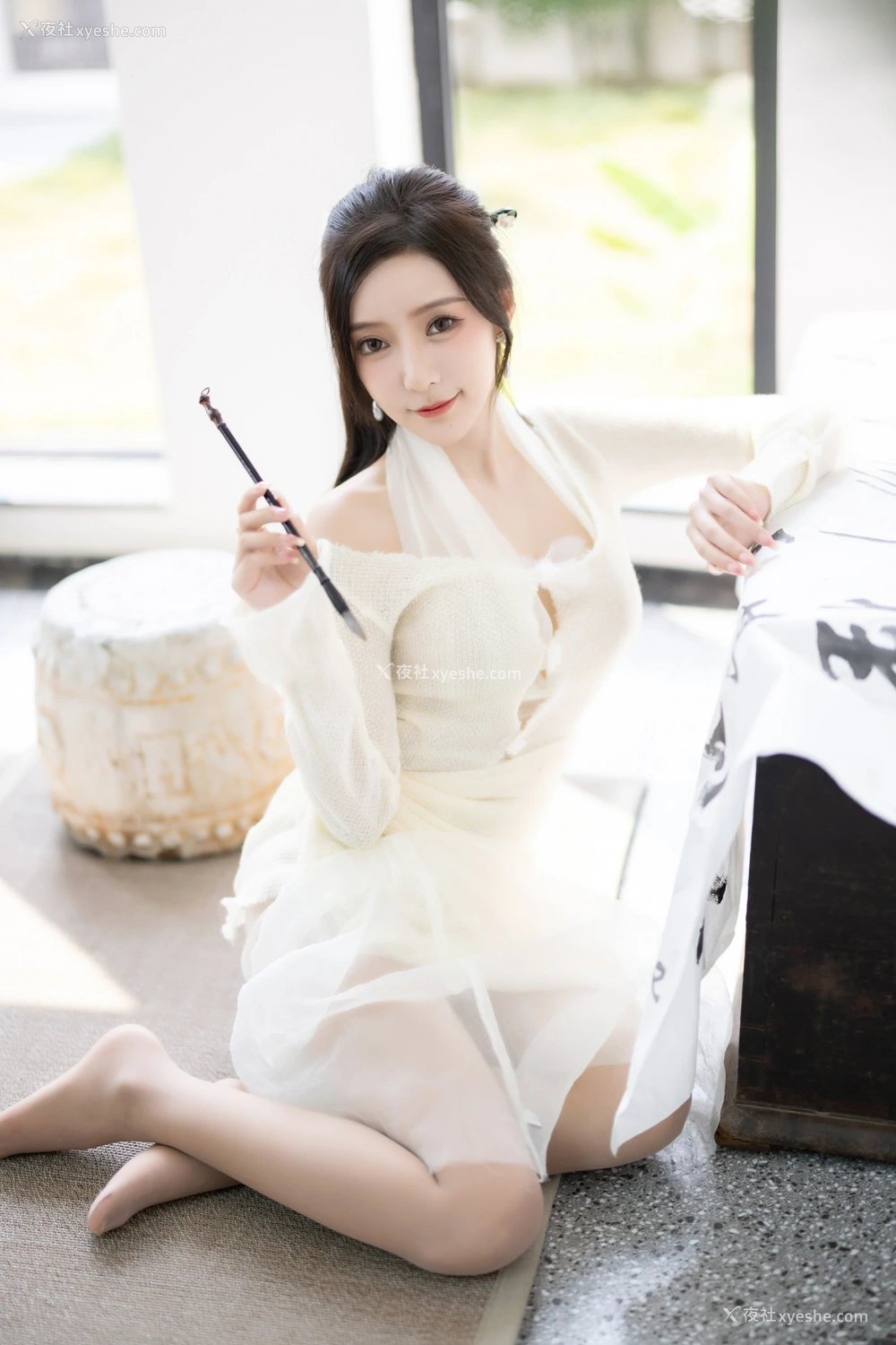 1P - xiuren秀人网福利王馨瑶Yanni大尺度内部私购字画
