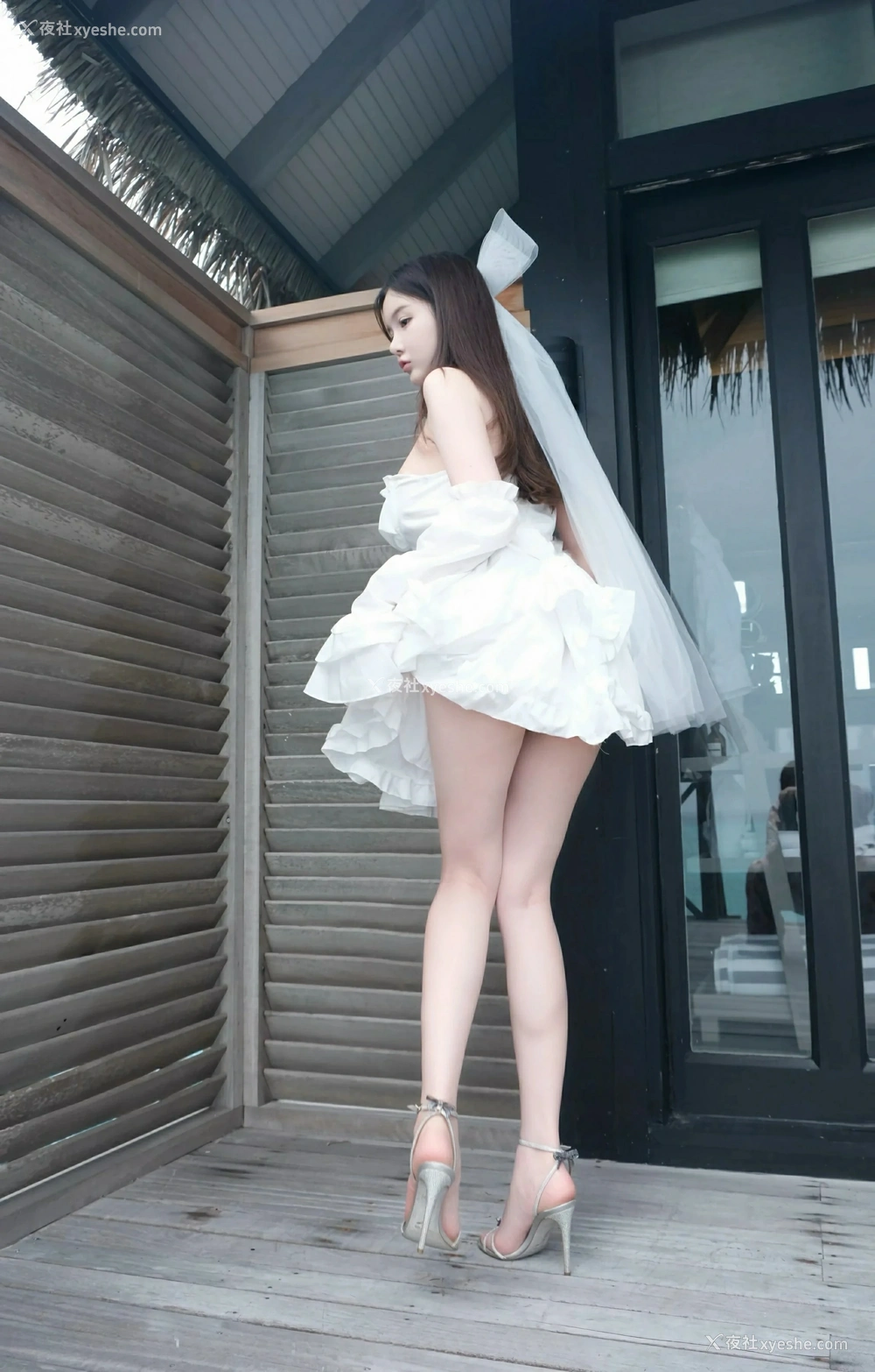 1P - [XiuRen秀人网] No.9535 糯美子MINIbabe
