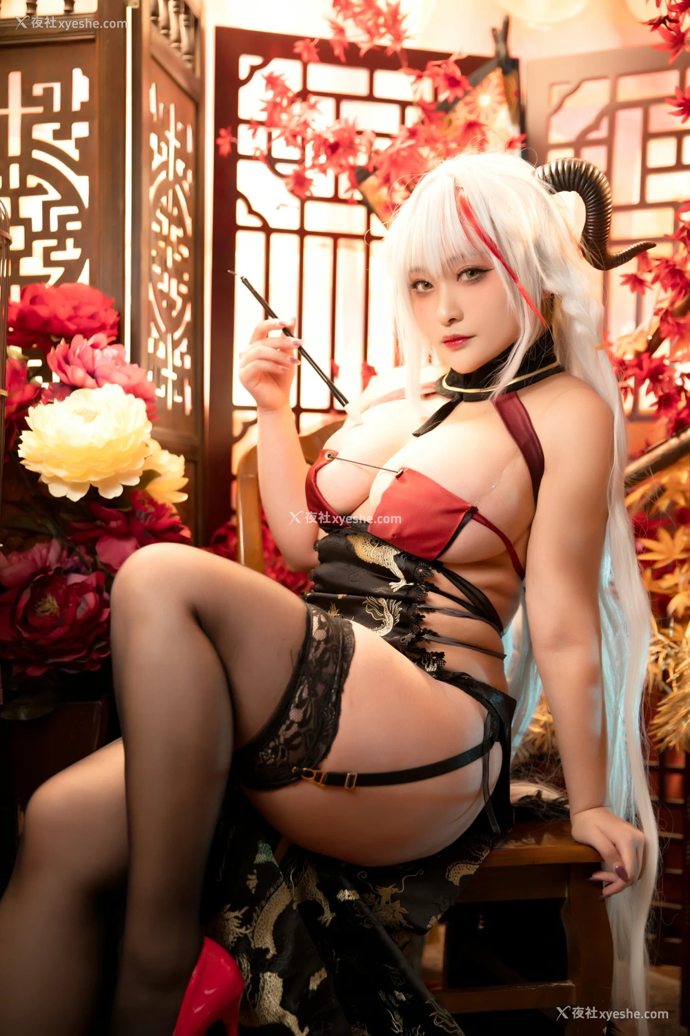 1P - 洛璃LoLiSAMA – 埃吉尔旗袍 金龙腾祥云