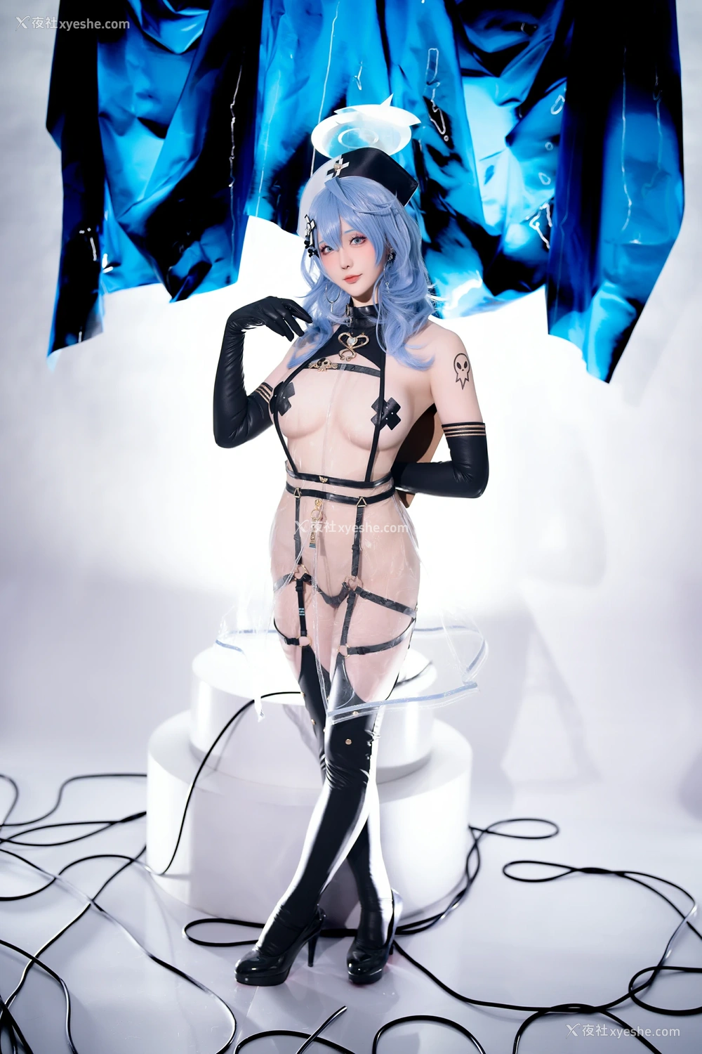 1P - 星之迟迟 – 碧蓝档案BA写真本《Erotopia》电子版-天雨亚子