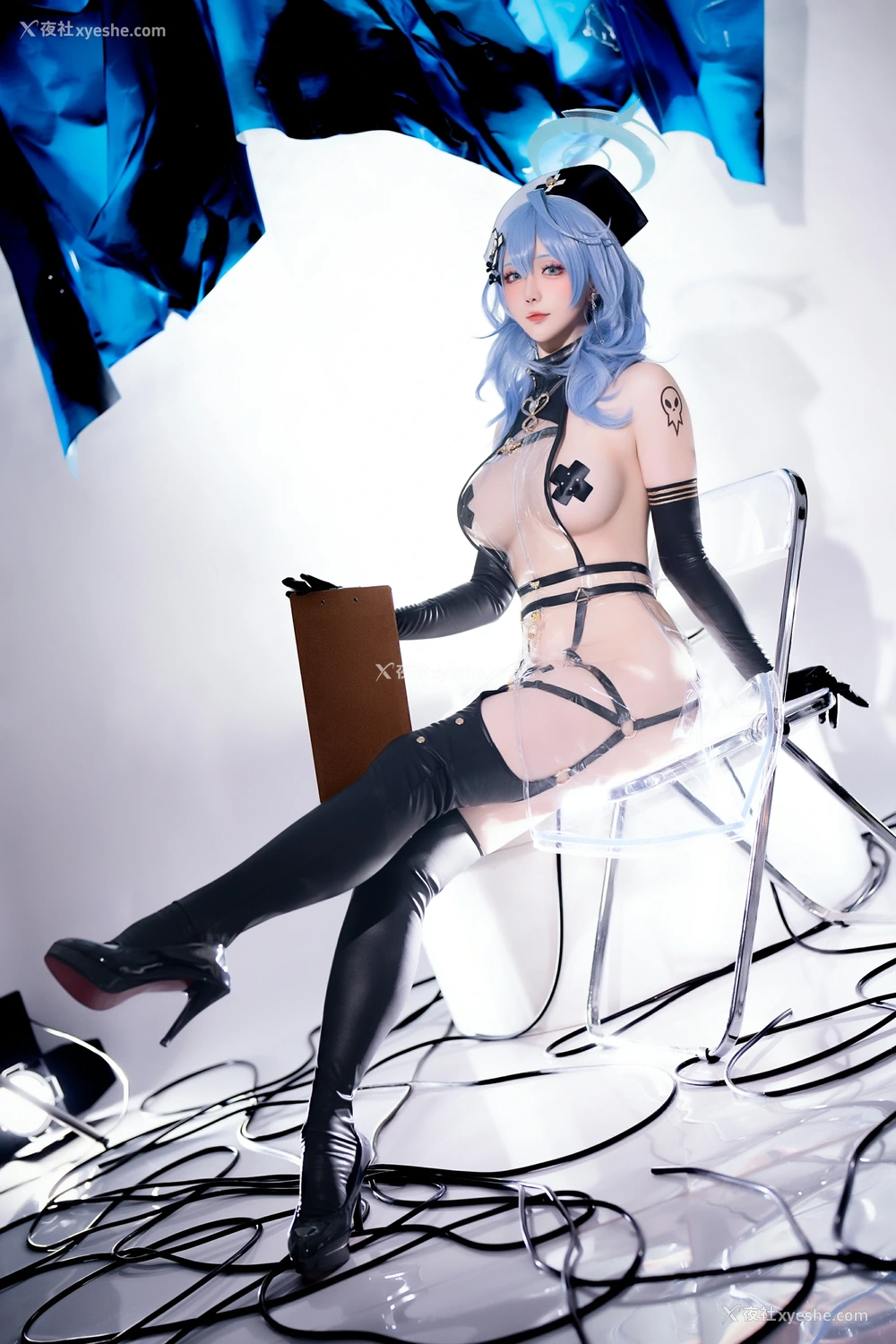 1P - 星之迟迟 – 碧蓝档案BA写真本《Erotopia》电子版-天雨亚子