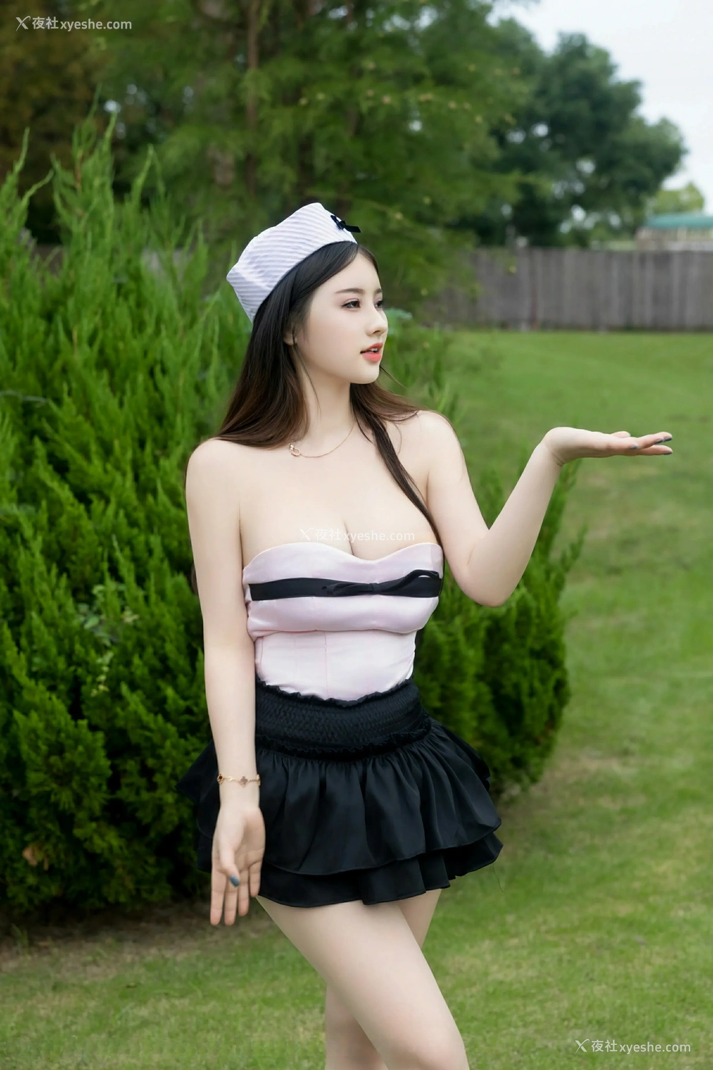 1P - [XiuRen秀人网] No.9527 诗诗kiki