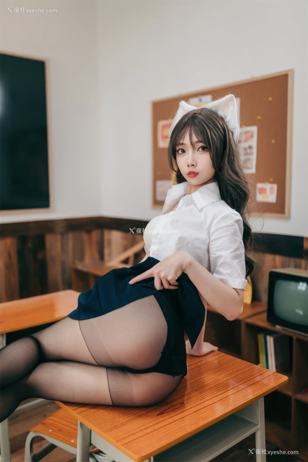 1P - 杏仁曲奇 – 生徒会坏猫猫