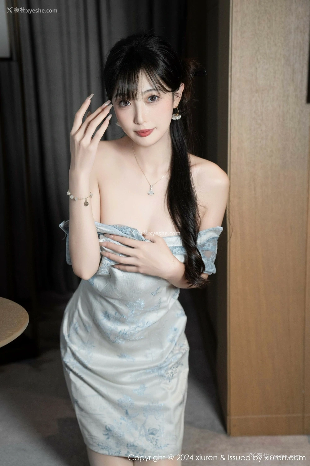1P - [XiuRen秀人网] No.9487 林星阑