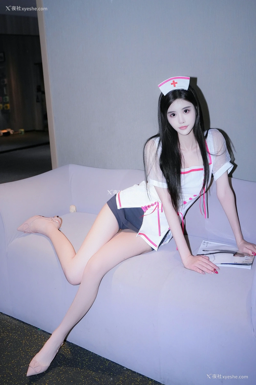 1P - xiuren秀人网福利晚苏susu大尺度内部私购护士制服