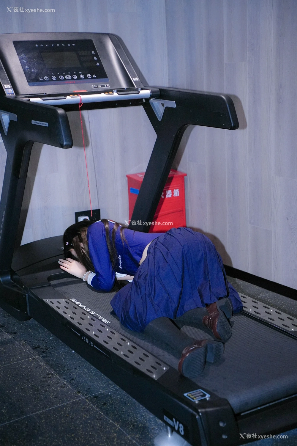 1P - xiuren秀人网福利晚苏susu大尺度内部私购护士制服
