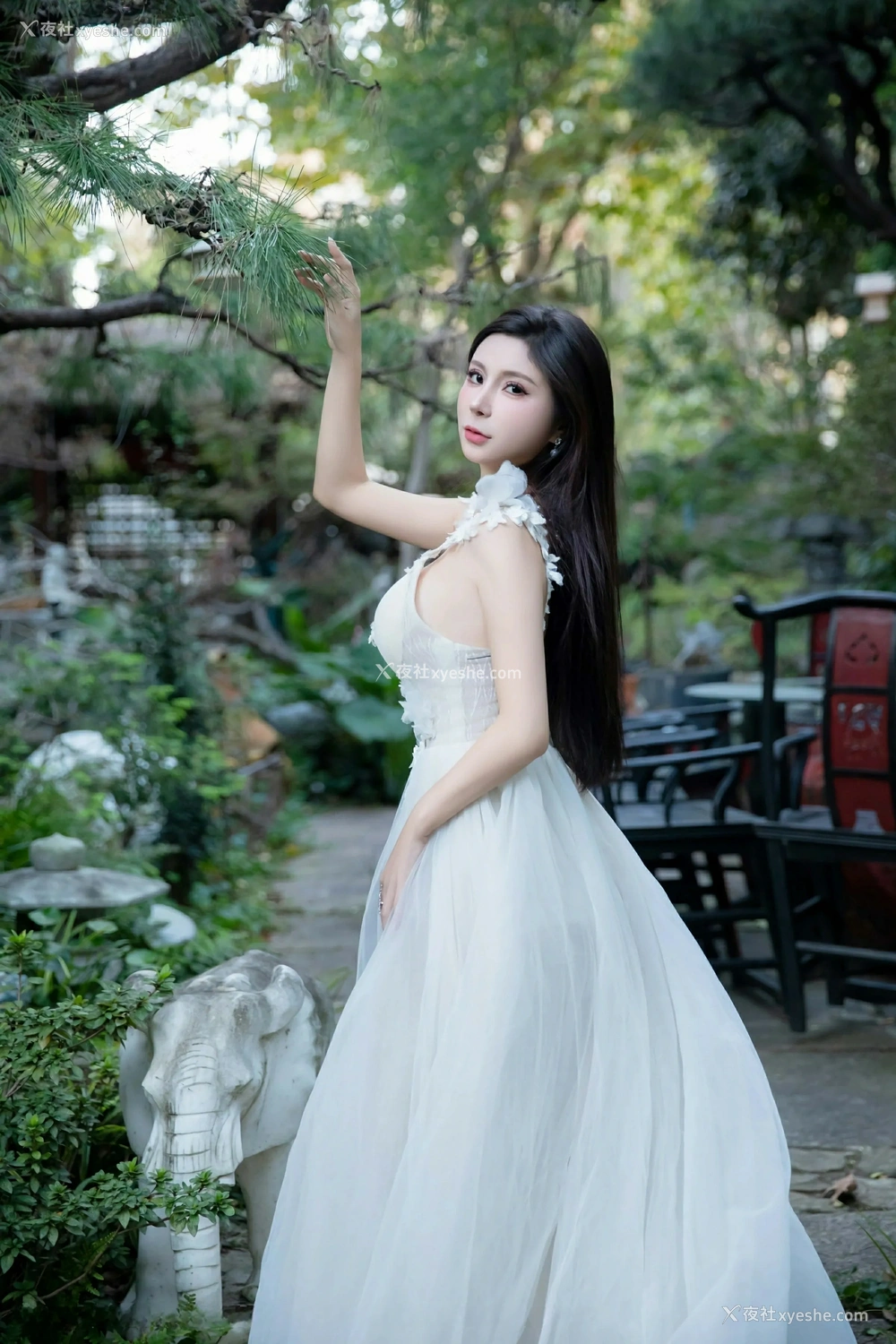 1P - [XiuRen秀人网] No.9552 小蛮妖Yummy